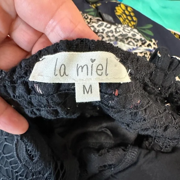 🛍️ La Miel gorgeous lace dress - Picture 10 of 11